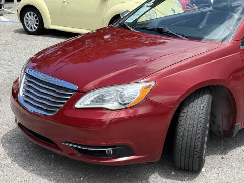2014 Chrysler 200 Limited