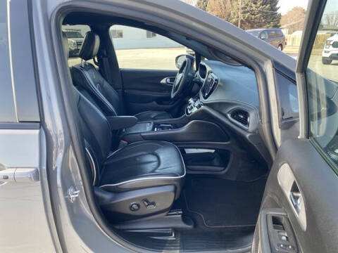 2025 Chrysler Pacifica Limited