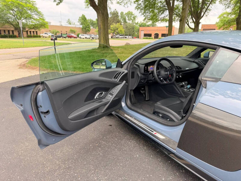 2022 Audi R8 5.2 V10 performance