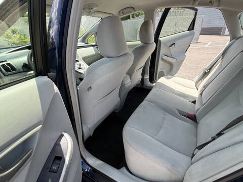 2015 Toyota Prius Two