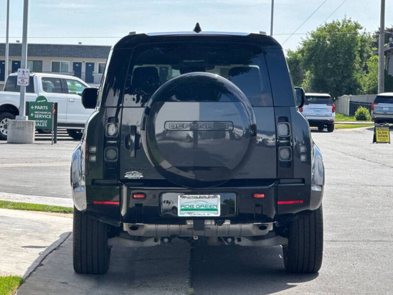 2024 Land Rover Defender 110 P400 X