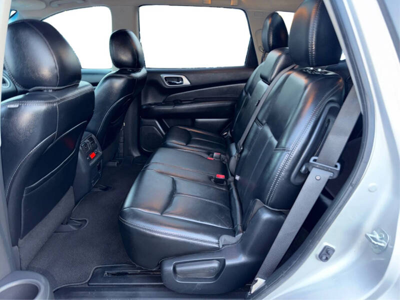 2015 Nissan Pathfinder