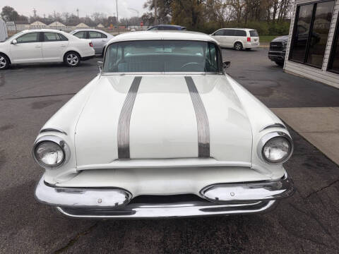 1955 Pontiac Chieftain