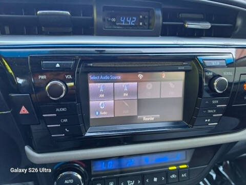 2015 Toyota Corolla LE Plus