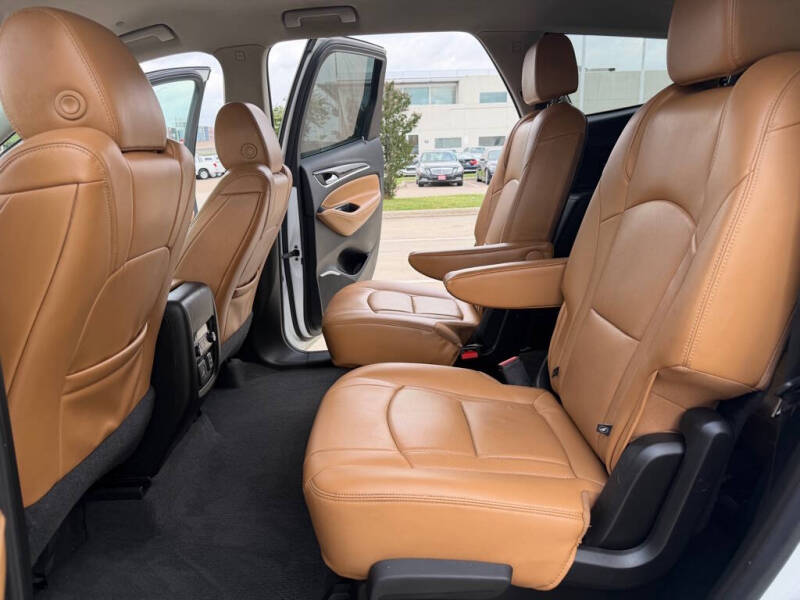 2019 Buick Enclave Essence