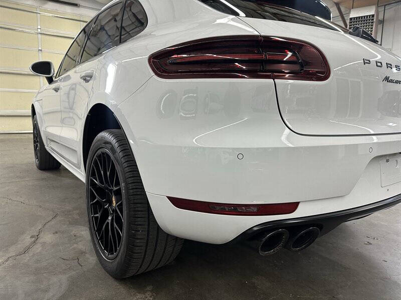 2017 Porsche Macan GTS