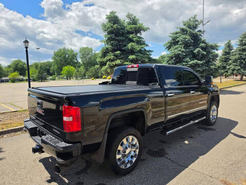 2018 GMC Sierra 2500HD Denali