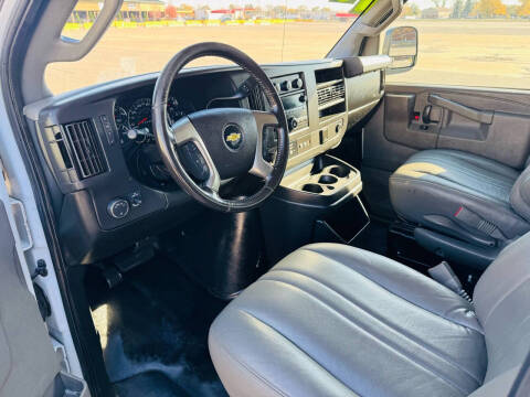 2018 Chevrolet Express 2500