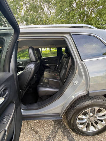 2019 Jeep Cherokee Latitude Plus