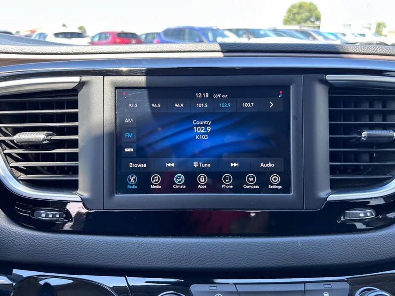 2021 Chrysler Voyager LXi