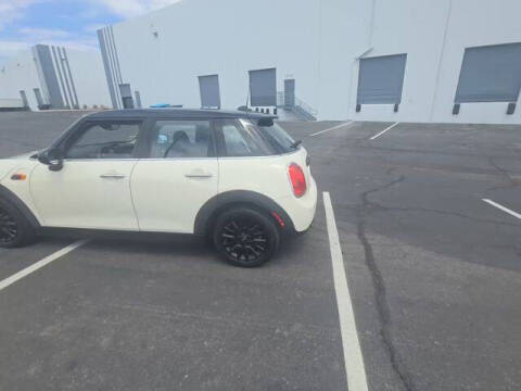 2018 MINI Hardtop 4 Door Cooper