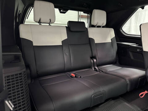2024 Toyota Sequoia Capstone