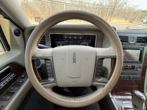 2014 Lincoln Navigator