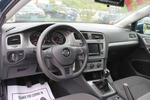 2015 Volkswagen Golf