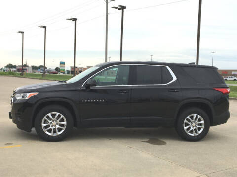 2018 Chevrolet Traverse for sale at LANDMARK OF TAYLORVILLE in Taylorville IL