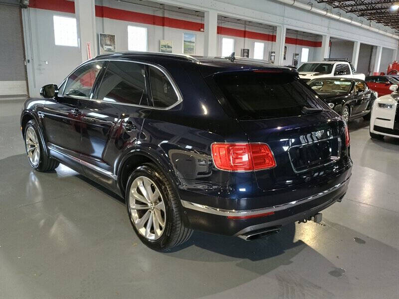 2017 Bentley Bentayga 5