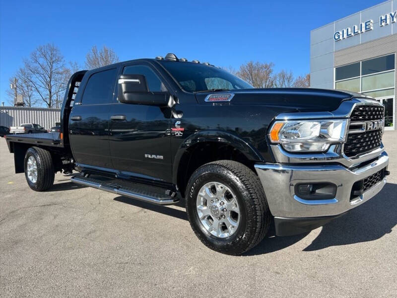 2023 RAM 3500 SLT