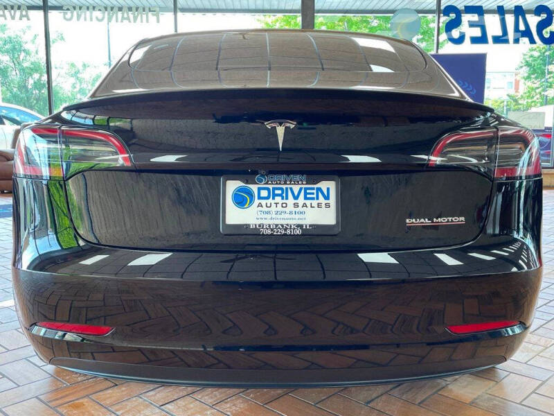2023 Tesla Model 3 Performance