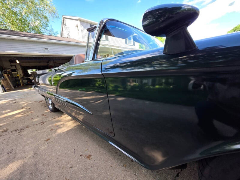 1958 Ford Thunderbird