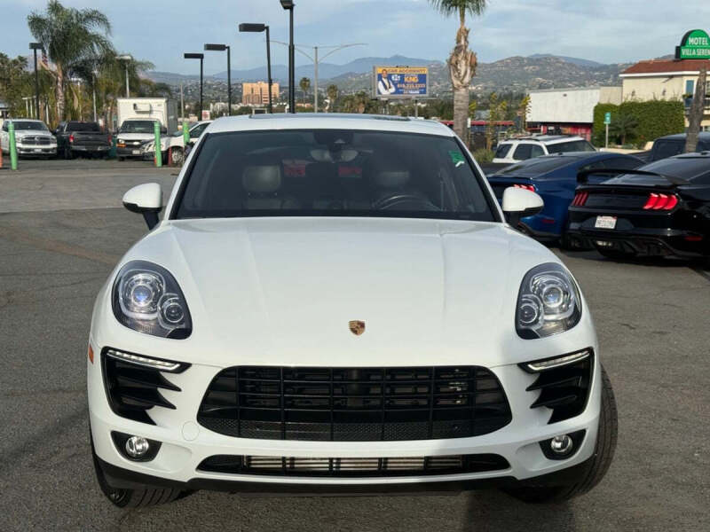 2017 Porsche Macan
