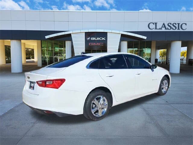 2023 Chevrolet Malibu LS