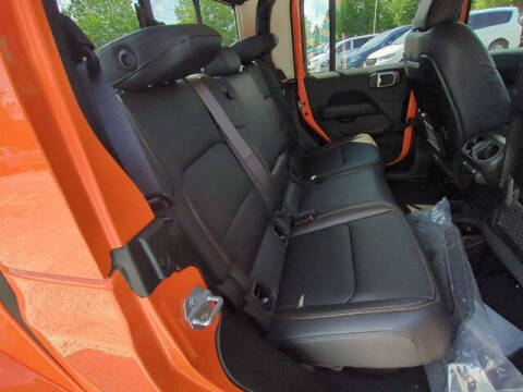 2025 Jeep Gladiator High Tide