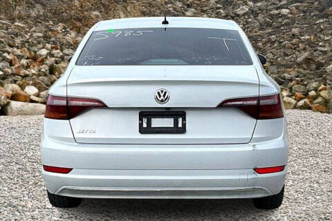 2019 Volkswagen Jetta R-Line