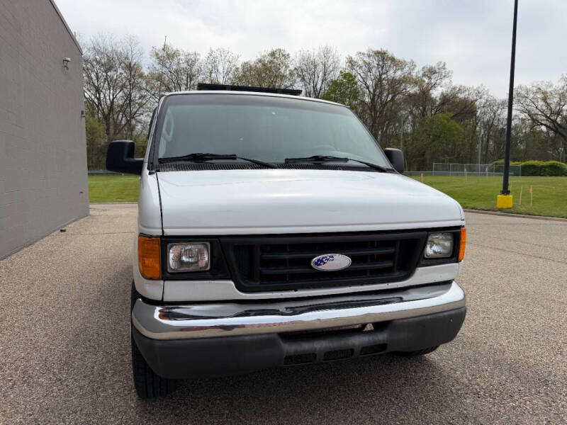 2007 Ford E-Series E-150