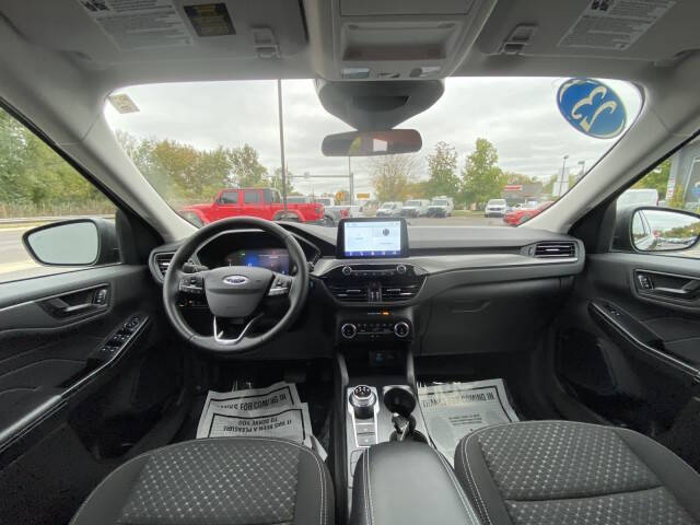 2023 Ford Escape Hybrid Active