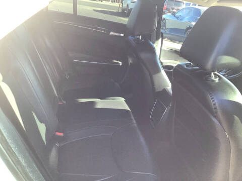 2015 Chrysler 300 Limited