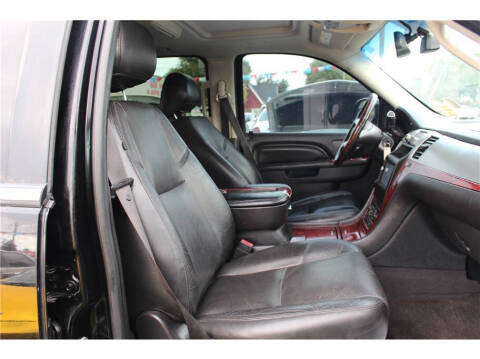 2012 Cadillac Escalade ESV Premium