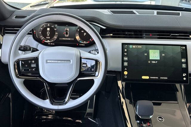 2025 Land Rover Range Rover Sport P400 Dynamic SE