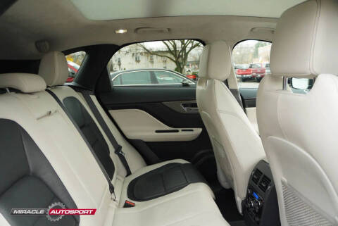 2018 Jaguar F-PACE S