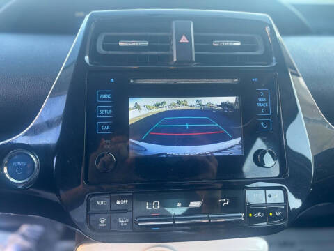 2016 Toyota Prius Two