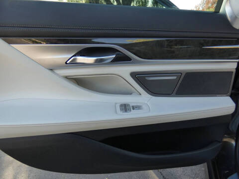 2016 BMW 7 Series 750i xDrive