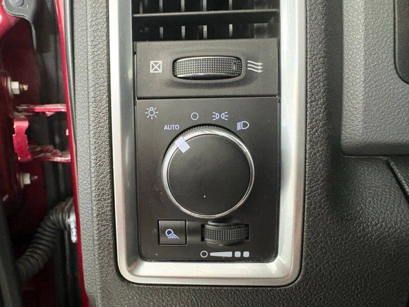 2019 RAM 1500 Classic SLT