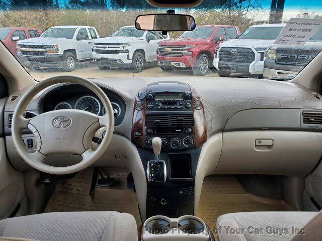 2004 Toyota Sienna