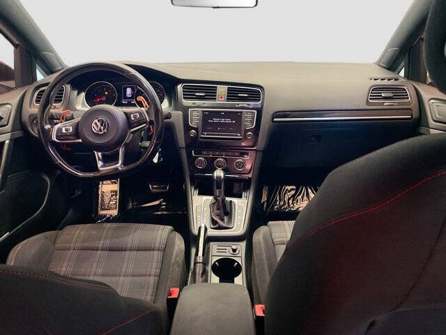 2017 Volkswagen Golf GTI S