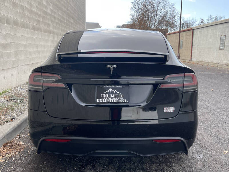 2022 Tesla Model X Plaid