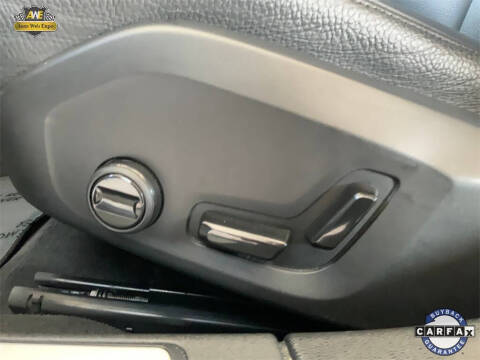 2024 Volvo S60 B5 Plus Dark Theme