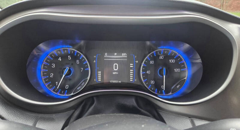 2020 Chrysler Pacifica Touring L