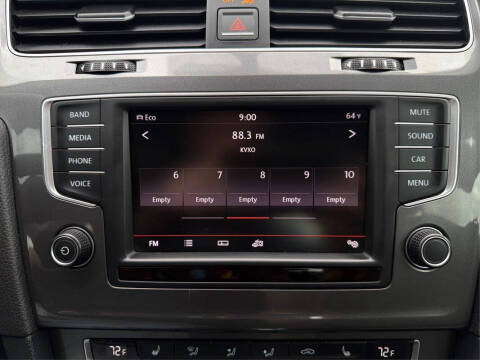 2016 Volkswagen e-Golf SE