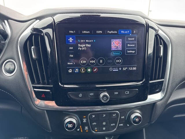 2023 Chevrolet Traverse LT Cloth