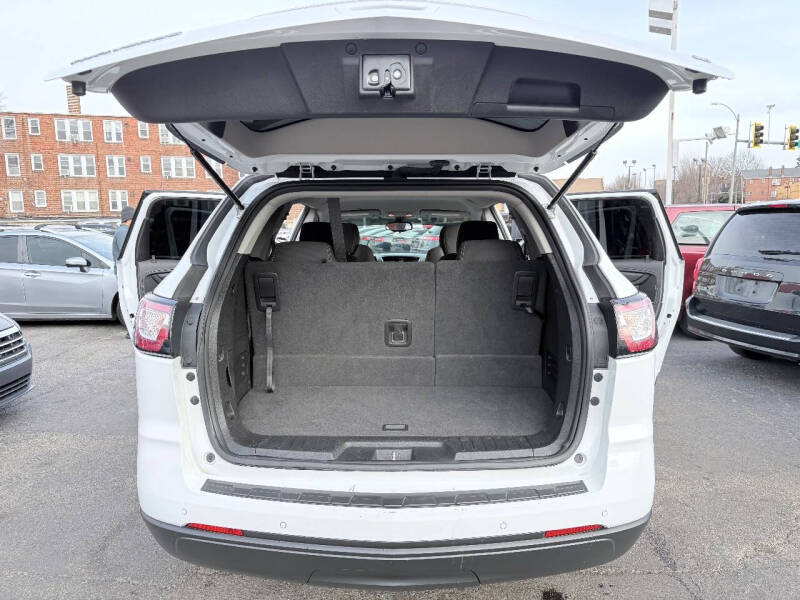 2017 Chevrolet Traverse LT