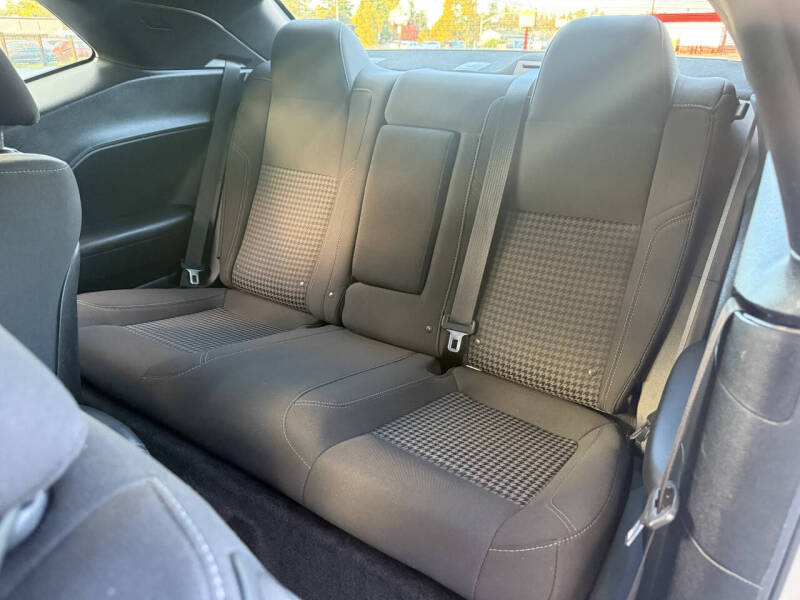 2018 Dodge Challenger SXT