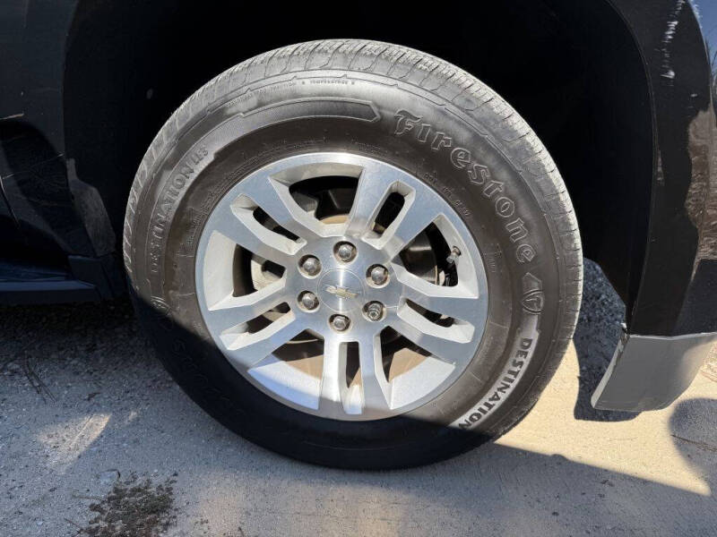 2019 Chevrolet Suburban LT