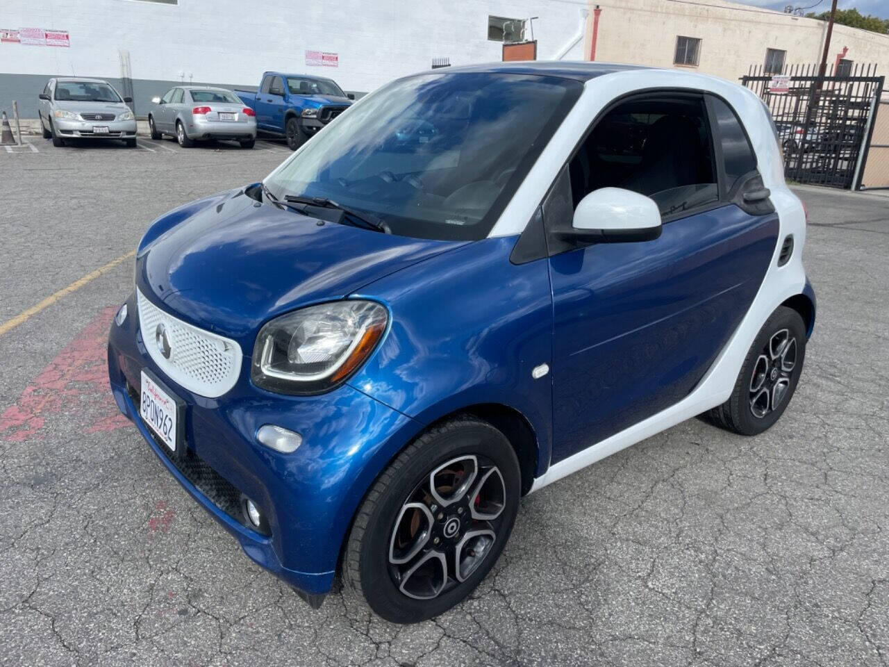 2016 Smart fortwo for sale at Kingston Motors, Inc. in Woodland Hills, CA