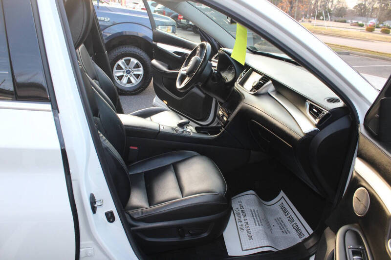 2019 Infiniti QX50 Pure