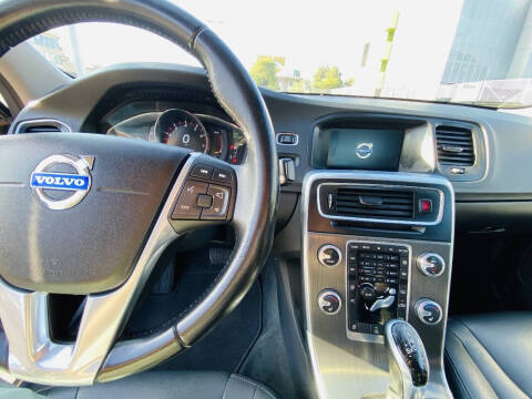 2016 Volvo S60 T5 Drive-E Premier