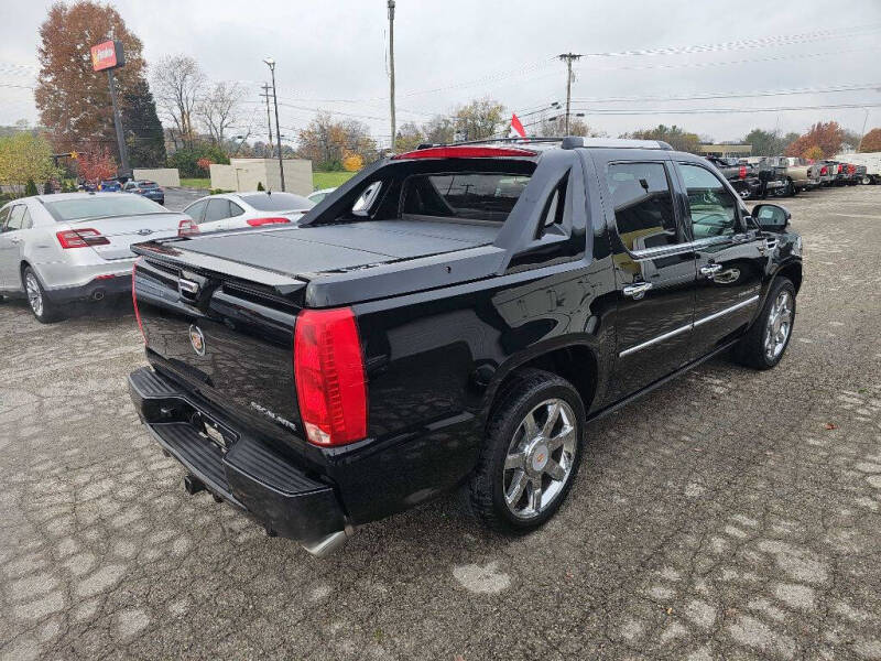2013 Cadillac Escalade EXT Premium